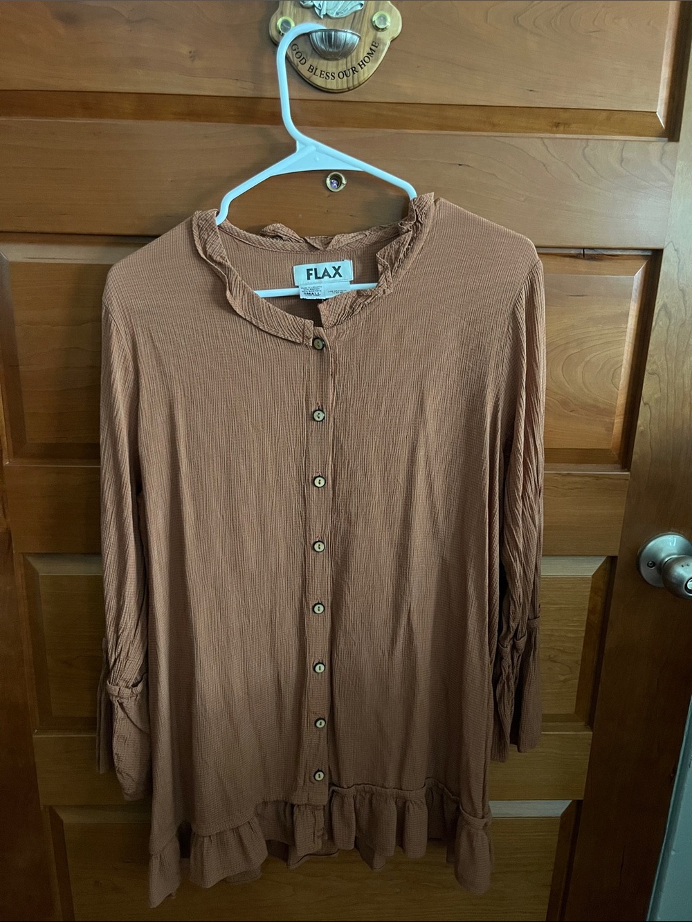 Flax Rust Button-Front Ruffle Hem Top